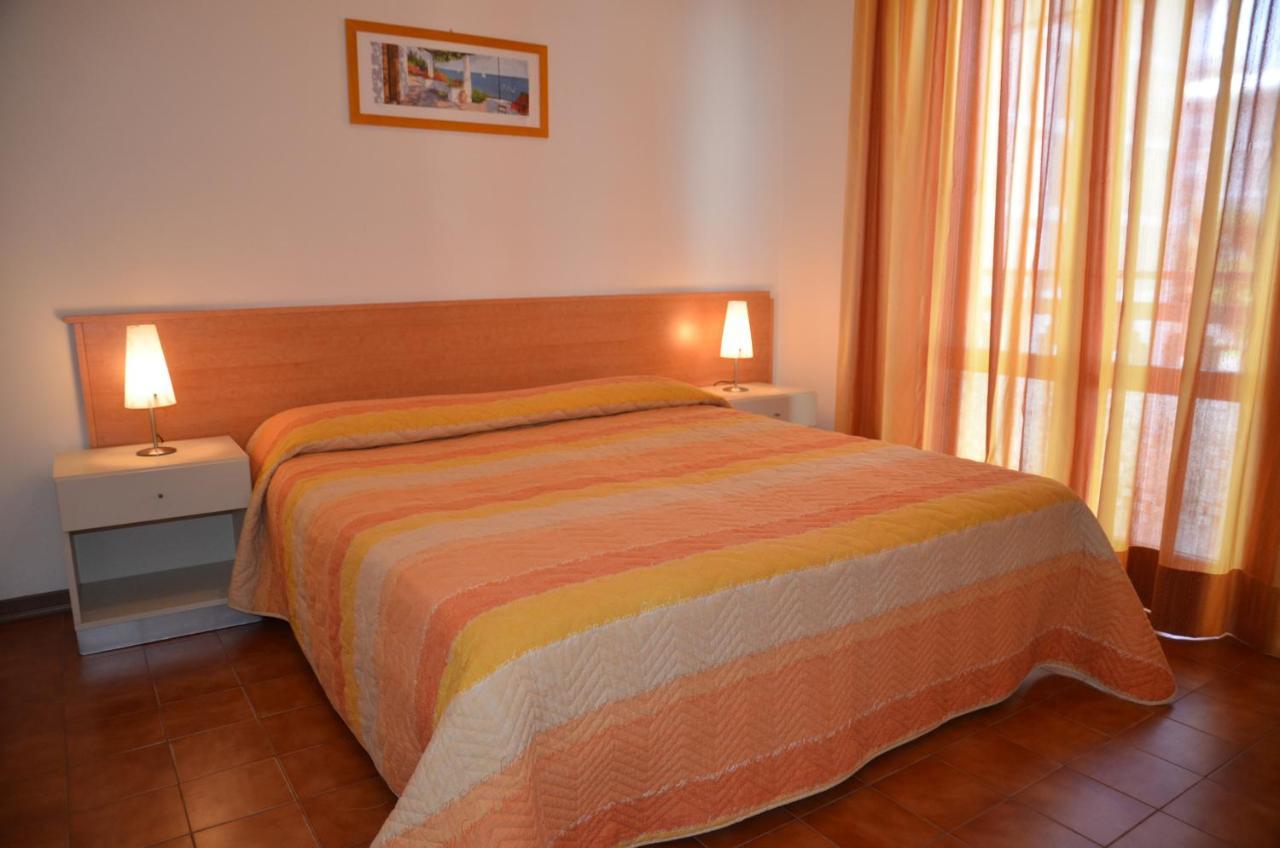 Appartamenti Livenza Бибионе Экстерьер фото